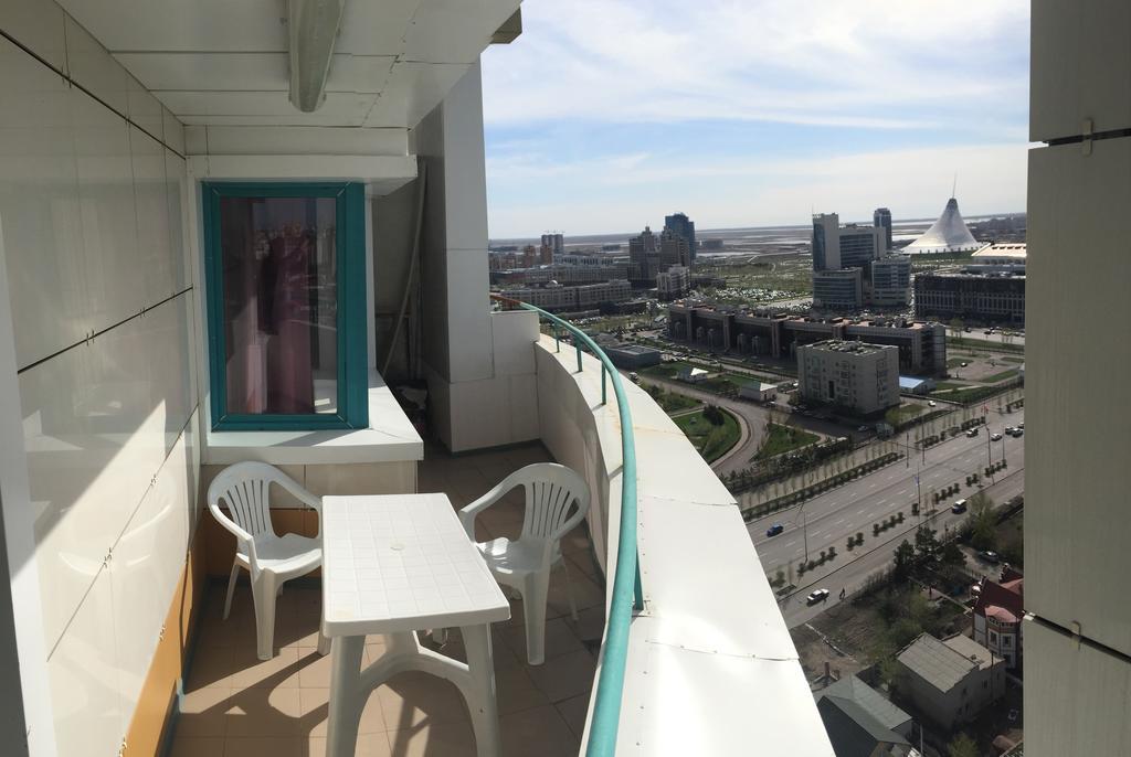 Apartment Lazurniy Astana Oda fotoğraf