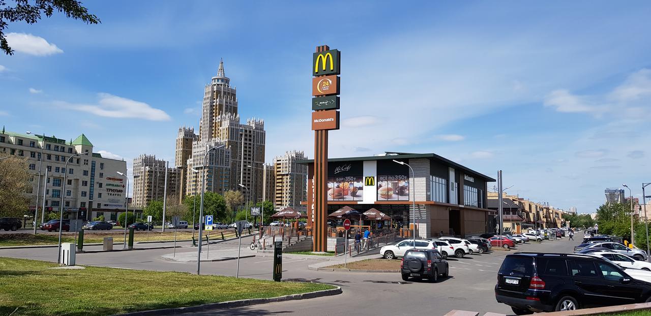 Apartment Lazurniy Astana Dış mekan fotoğraf