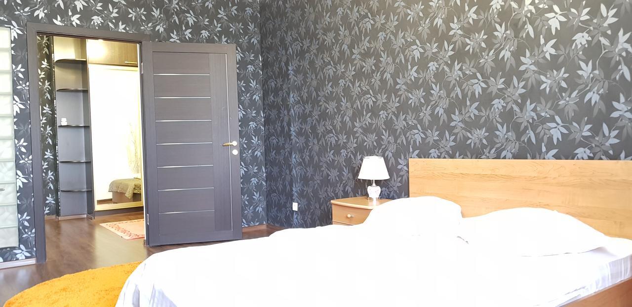 Apartment Lazurniy Astana Dış mekan fotoğraf