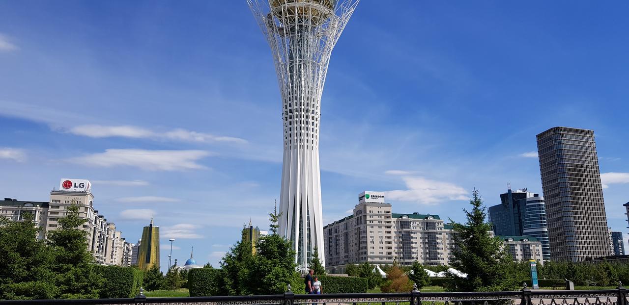 Apartment Lazurniy Astana Dış mekan fotoğraf